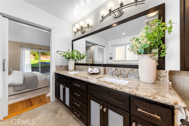 1260 Oakhaven Lane, Arcadia CA: https://media.crmls.org/medias/0d671721-1b1a-406b-bf5e-ce6cbd7cb8f9.jpg
