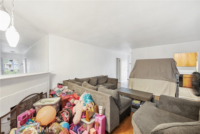 Detail Gallery Image 12 of 32 For 2612 Manhattan Beach Bld, Gardena,  CA 90249 - 3 Beds | 2 Baths