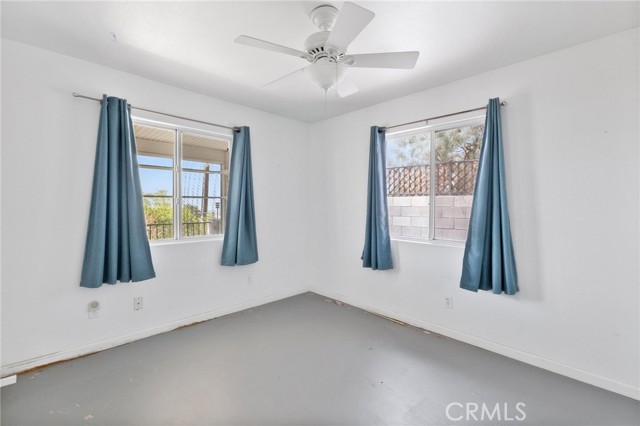 68269 Calle Calmoso, Desert Hot Springs CA: https://media.crmls.org/medias/0d67b04d-94ab-4476-89d6-79f7726e5710.jpg