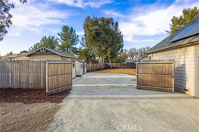 Detail Gallery Image 37 of 43 For 2314 Ashwood Pl, Paso Robles,  CA 93446 - 4 Beds | 3 Baths