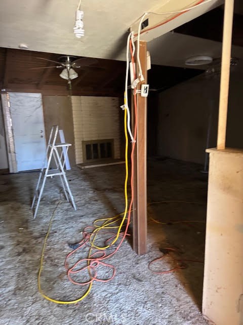 8008 Aura Avenue, Reseda CA: https://media.crmls.org/medias/0d69ba2a-e46b-4aad-8486-e83ad56b858d.jpg