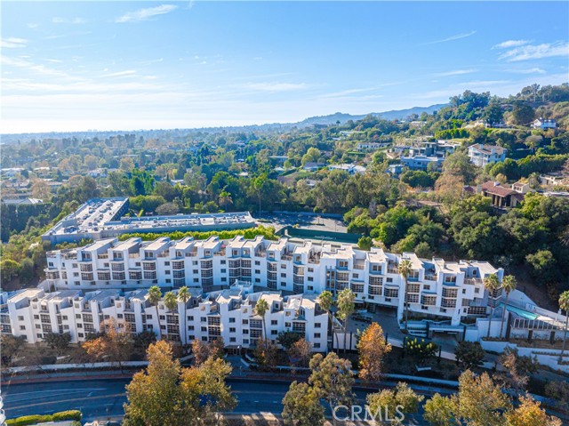 Detail Gallery Image 32 of 32 For 171 N Church Ln #403,  Los Angeles,  CA 90049 - 2 Beds | 2 Baths