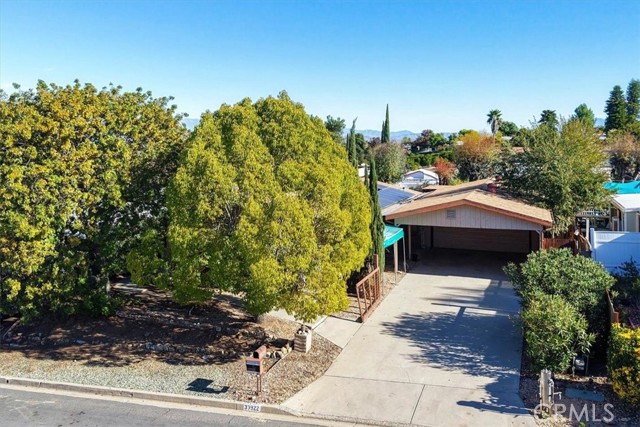 33922 Windmill, Wildomar CA: https://media.crmls.org/medias/0d6b3de5-8787-42f0-91d8-428eb1d377b2.jpg