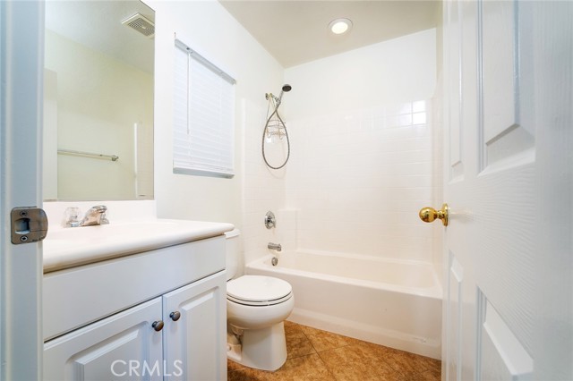 Detail Gallery Image 10 of 33 For 33540 Willow Haven Ln #105,  Murrieta,  CA 92563 - 3 Beds | 2/1 Baths