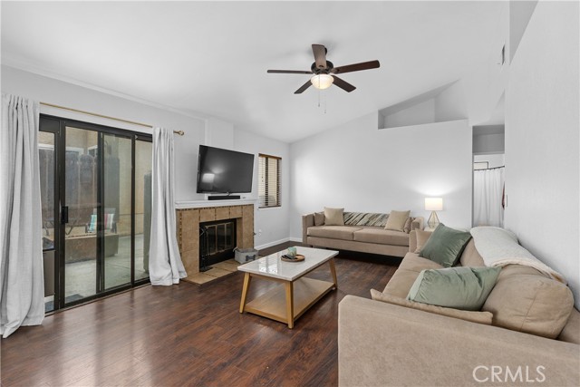 Detail Gallery Image 8 of 44 For 27811 Hillpointe Drive, Menifee,  CA 92585 - 3 Beds | 2 Baths