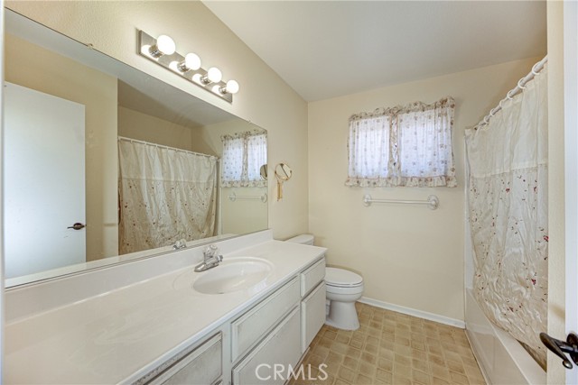 757 Ensenada Drive, Hemet CA: https://media.crmls.org/medias/0d6c4e2f-9dfa-4c75-a792-e5edc8d3d757.jpg