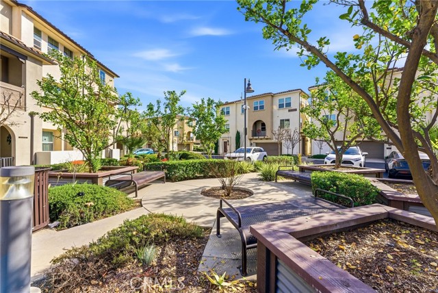 Detail Gallery Image 38 of 49 For 11130 Legion Loop #105,  El Monte,  CA 91731 - 3 Beds | 3 Baths