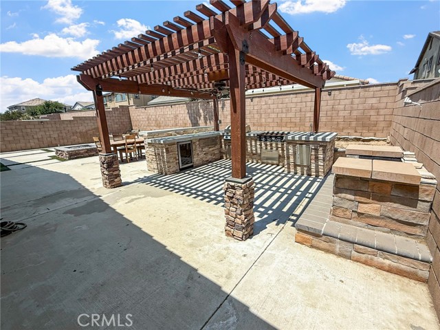 Detail Gallery Image 19 of 20 For 2455 E Lewiston St, Ontario,  CA 91761 - 5 Beds | 3 Baths