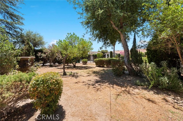 Detail Gallery Image 22 of 30 For 6820 Encino Ave, Van Nuys,  CA 91406 - 3 Beds | 2 Baths