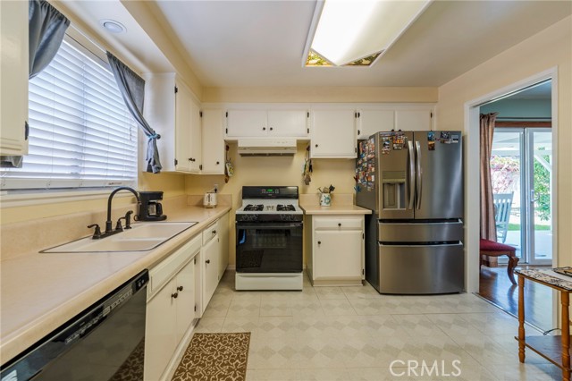 Image 8 of 48 For 2433 Dollar Street