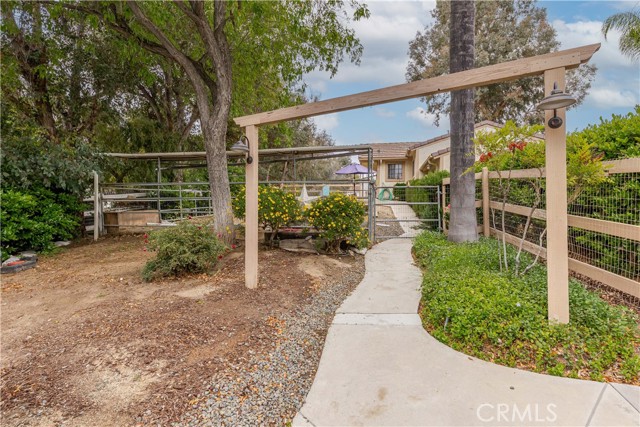 29620 Valle Olvera, Temecula CA: https://media.crmls.org/medias/0d6e4e3c-df86-4ff5-bf67-541506a31d98.jpg