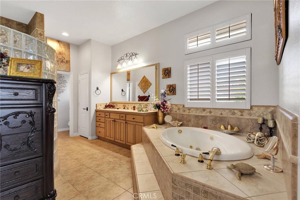 MLS #HD26145572 image #19