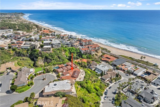 504 Avenida De La Riviera, San Clemente CA: https://media.crmls.org/medias/0d6e8c93-e013-4dc0-88c5-f5683f53690f.jpg