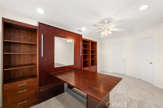 Detail Gallery Image 5 of 35 For 1067 Gold Finch, Beaumont,  CA 92223 - 6 Beds | 3 Baths