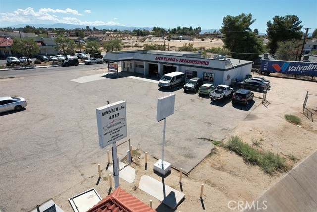 18285 US Highway 18, Apple Valley, California 92307, ,Commercial Sale,For Sale,18285 US Highway 18,CRHD23148434