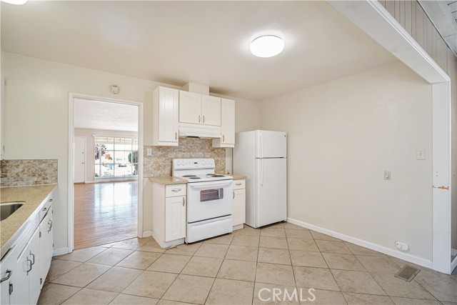 849 Serra Drive, San Leandro CA: https://media.crmls.org/medias/0d6fecd4-af1d-4c9b-beb1-709ee5c6eeea.jpg