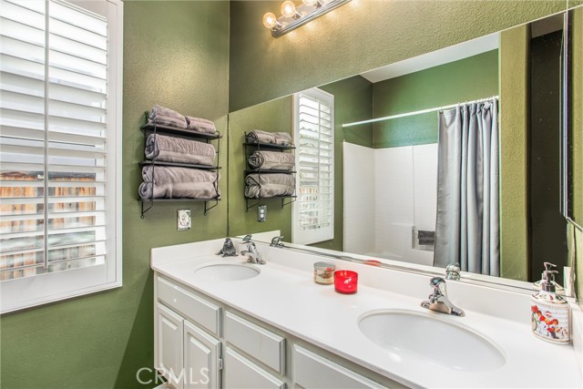 Detail Gallery Image 7 of 15 For 28880 Avalon Ave, Moreno Valley,  CA 92555 - 3 Beds | 2 Baths