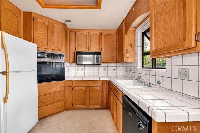 Detail Gallery Image 16 of 27 For 1241 G St, Livingston,  CA 95334 - 3 Beds | 2 Baths