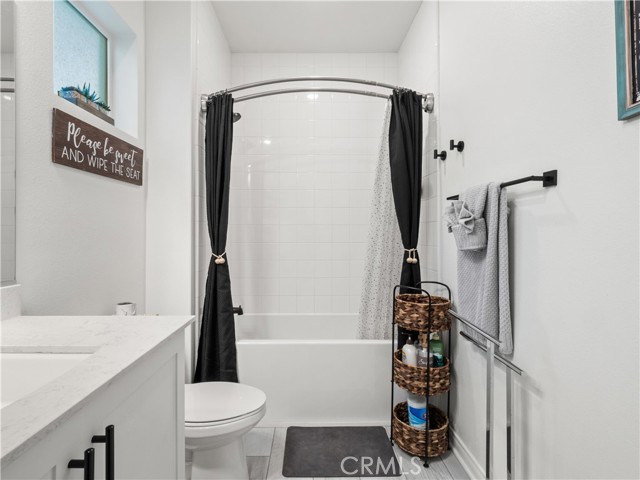 Detail Gallery Image 16 of 34 For 27478 Boulderview, Valencia,  CA 91381 - 3 Beds | 3 Baths