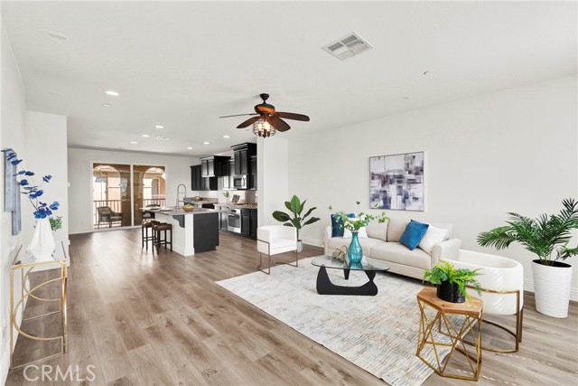 Detail Gallery Image 5 of 40 For 31 Sevilla, Rancho Santa Margarita,  CA 92688 - 3 Beds | 2/1 Baths