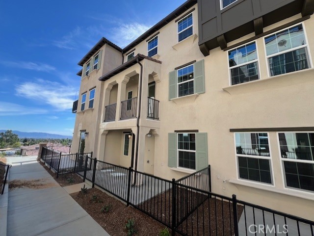 Front Image Thumbnail for CRTR26072692