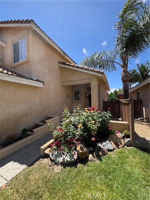 43545 Corte Logrono, Temecula CA: https://media.crmls.org/medias/0d7243fa-c5b7-49cd-9dc0-75eb0c26517a.jpg