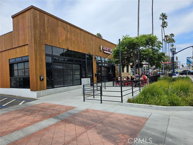 610 Mission Avenue, Oceanside, California 92054, ,Commercial Lease,For Rent,610 Mission Avenue,CROC23131371