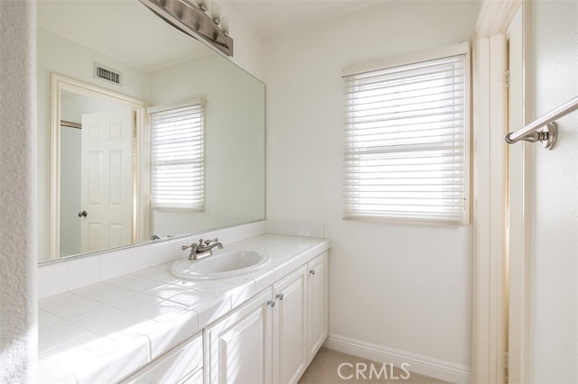 Detail Gallery Image 5 of 28 For 2500 Bungalow Pl #89,  Corona Del Mar,  CA 92625 - 2 Beds | 2/1 Baths