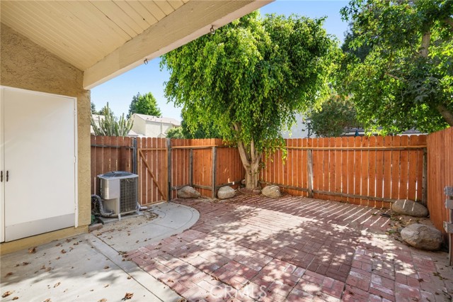 6590 Marquette Street, Moorpark CA: https://media.crmls.org/medias/0d7419f2-174a-4274-936e-3c2ea06981da.jpg