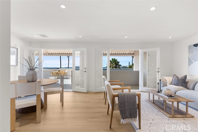 Detail Gallery Image 4 of 34 For 1200 E Ocean Bld #41,  Long Beach,  CA 90802 - 2 Beds | 2 Baths