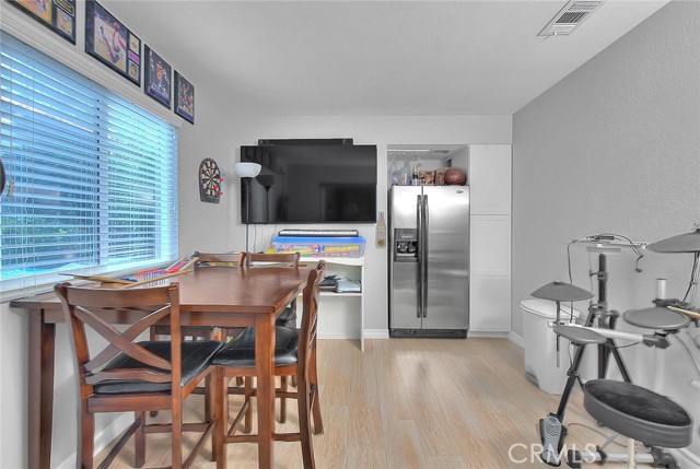 Image 27 of 65 For 5 Navajo Trail Lane