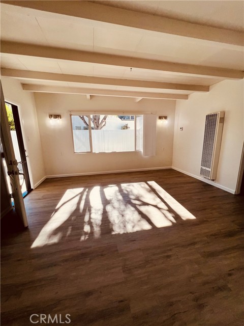 Detail Gallery Image 15 of 19 For 635 1/2 Plam Dr, Glendale,  CA 91202 - 2 Beds | 1 Baths