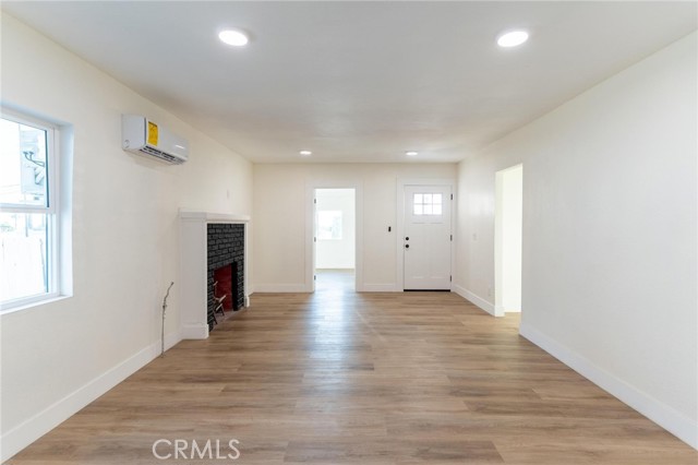 6823 Orange Street, Highland CA: https://media.crmls.org/medias/0d75e81e-0dd4-4689-b6a9-16044f41cf40.jpg