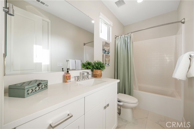 Detail Gallery Image 36 of 49 For 133 Denali, Lake Forest,  CA 92630 - 4 Beds | 4/1 Baths