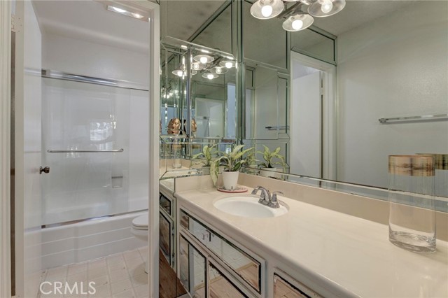 Detail Gallery Image 37 of 46 For 849 E Victoria Street #102,  Carson,  CA 90746 - 2 Beds | 2/1 Baths
