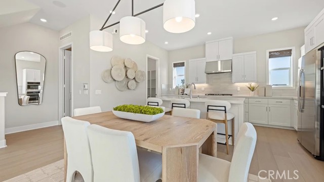 Detail Gallery Image 5 of 33 For 848 Sonia, Irvine,  CA 92618 - 4 Beds | 3/1 Baths