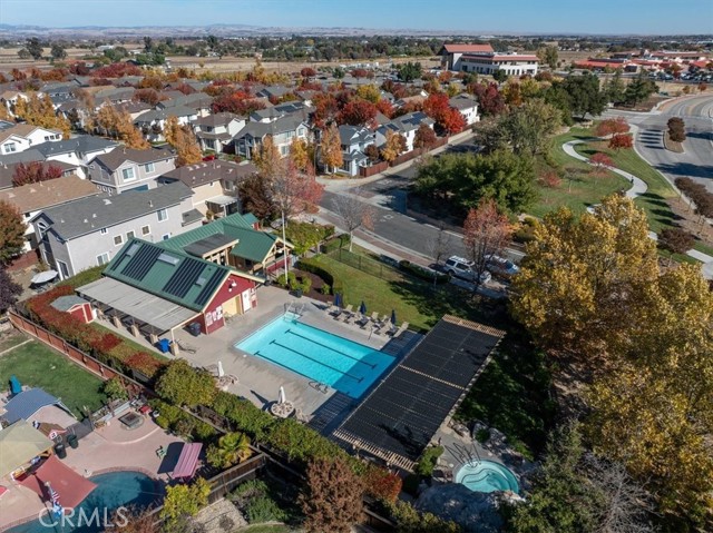 Detail Gallery Image 14 of 16 For 2849 Cottage Ln, Paso Robles,  CA 93446 - 3 Beds | 2/1 Baths