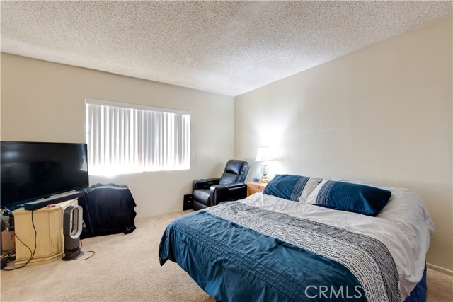 Detail Gallery Image 12 of 25 For 4929 S Gramercy Pl, Los Angeles,  CA 90062 - 3 Beds | 2 Baths
