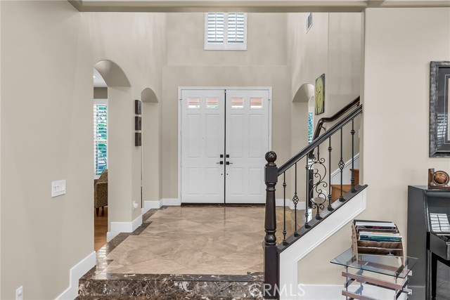 Detail Gallery Image 8 of 74 For 14207 Ashton Ln, Riverside,  CA 92508 - 4 Beds | 3/1 Baths
