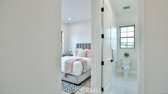 17413 Siena Ln, Fountain Valley CA: https://media.crmls.org/medias/0d7b6f2c-90ed-499b-9a92-4e17dfce171d.jpg
