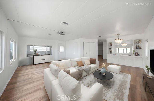 601 N Kirby Street, Hemet CA: https://media.crmls.org/medias/0d7b888a-a3a4-496a-8483-4eb2ec96ec21.jpg