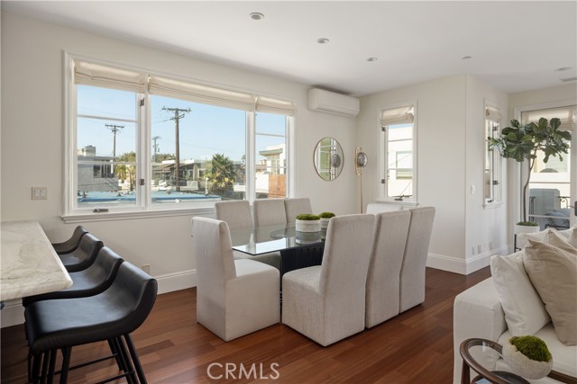 2211 Vista Drive, Manhattan Beach, California 90266, 3 Bedrooms Bedrooms, ,3 BathroomsBathrooms,Residential,Sold,Vista,SB21197291