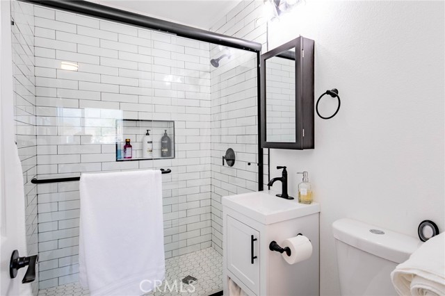 Detail Gallery Image 14 of 31 For 8056 Whitmore, Rosemead,  CA 91770 - 2 Beds | 2 Baths