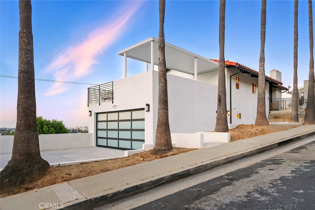 MLS #OC25133197 image #64