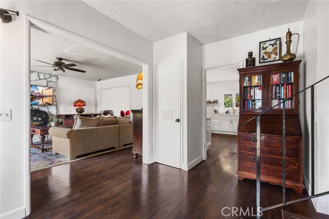 Detail Gallery Image 25 of 67 For 2367 Deerhorn Dr, Riverside,  CA 92506 - 4 Beds | 2/1 Baths