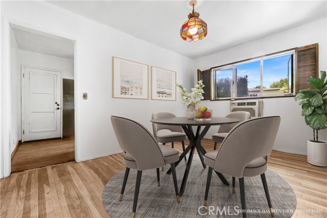 Detail Gallery Image 9 of 25 For 305 Raymondale Dr #L,  South Pasadena,  CA 91030 - 2 Beds | 1 Baths