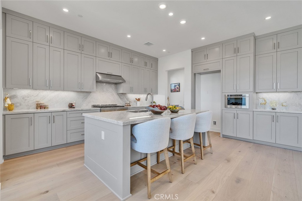 0d7db7d0 0dec 4d54 Aebe B0a415a2d1d8