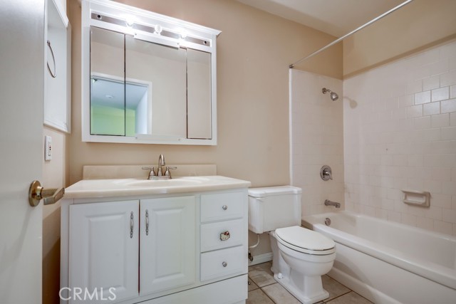 Detail Gallery Image 21 of 26 For 12100 Montecito Rd #49,  Los Alamitos,  CA 90720 - 3 Beds | 1/1 Baths