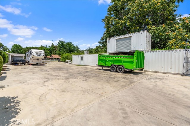 1033 Kimbark Avenue, San Bernardino CA: https://media.crmls.org/medias/0d7f2b87-2943-4f42-bba8-ba0fc5a78084.jpg