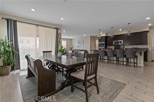 Detail Gallery Image 13 of 50 For 5416 Daytime, Fontana,  CA 92336 - 5 Beds | 3 Baths